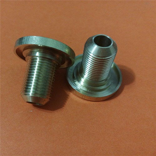 紧固件、连接件与铜接头 工业制造中的核心组件